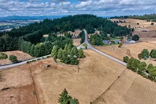 8166 Saghalie Dr, Salem, OR 97301 - Photo 16