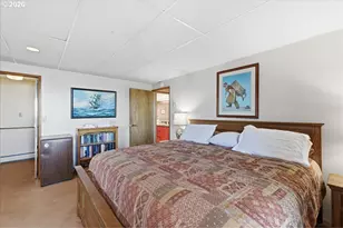 333 Pacific View Dr, Rockaway Beach, OR 97136 - Photo 28