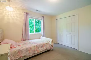 647 NE Autumn Ridge Dr, McMinnville, OR 97128 - Photo 28
