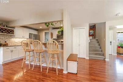 647 NE Autumn Ridge Dr, McMinnville, OR 97128 - Photo 14