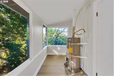 3328 SE Washington St, Portland, OR 97214 - Photo 46