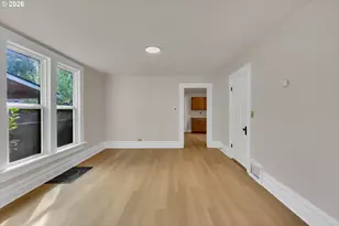 3328 SE Washington St, Portland, OR 97214 - Photo 8
