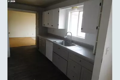1414 SW 24th St, Pendleton, OR 97801 - Photo 8
