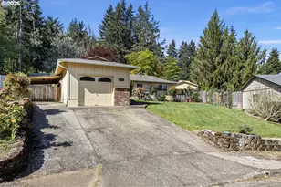949 S S Ct, Cottage Grove, OR 97424 - Photo 24