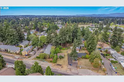 16925 SE Powell Blvd, Portland, OR 97236 - Photo 6