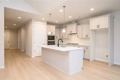 24052 SW Maple Ter SW, Sherwood, OR 97140 - Photo 8