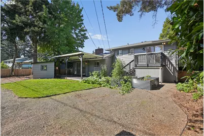 11240 NE Couch Ct, Portland, OR 97220 - Photo 32