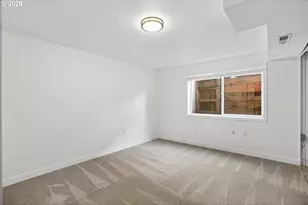 11240 NE Couch Ct, Portland, OR 97220 - Photo 26
