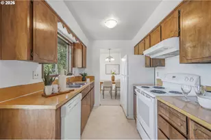 16285 SW Rosa Rd, Beaverton, OR 97007 - Photo 12