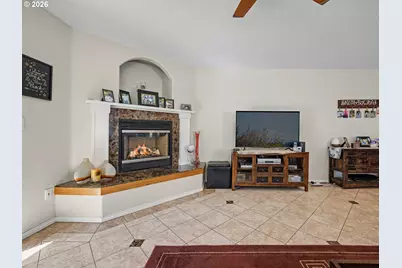 13623 Barclay Hills Dr, Oregon City, OR 97045 - Photo 12