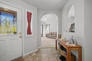 13623 Barclay Hills Dr, Oregon City, OR 97045 - Photo 6