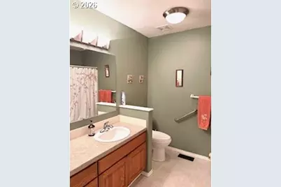 13623 Barclay Hills Dr, Oregon City, OR 97045 - Photo 12