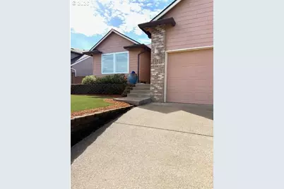 13623 Barclay Hills Dr, Oregon City, OR 97045 - Photo 2