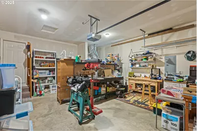 2730 Golfview Ave, Sutherlin, OR 97479 - Photo 32