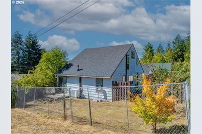 1753 20th St, Myrtle Point, OR 97458 - Photo 36