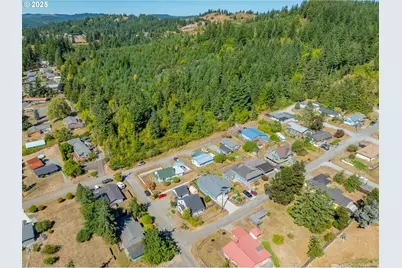 1753 20th St, Myrtle Point, OR 97458 - Photo 40