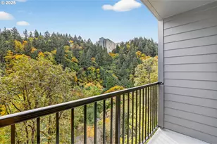 830 SW Broadway Dr, Portland, OR 97201 - Photo 26