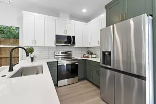 6914 N Swift St, Portland, OR 97203 - Photo 18