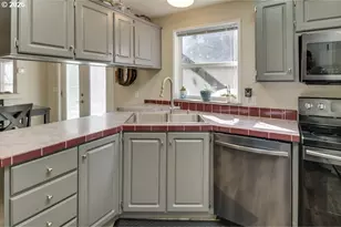 17575 Sutter St, La Pine, OR 97739 - Photo 8