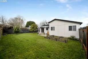 2630 NE Saratoga St, Portland, OR 97211 - Photo 38