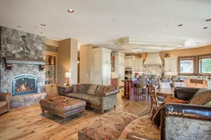 30260 NE Springhill Rd, Troutdale, OR 97060 - Photo 18