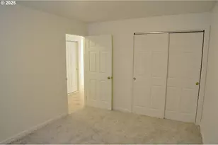 100 Kerr Pkwy, Lake Oswego, OR 97035 - Photo 12