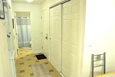 100 Kerr Pkwy #30, Lake Oswego, OR 97035 - Photo 28