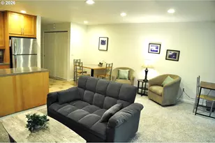 100 Kerr Pkwy, Lake Oswego, OR 97035 - Photo 10