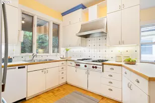 2417 NE 16th Ave, Portland, OR 97212 - Photo 16
