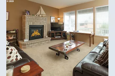 663 S Hemlock St, Cannon Beach, OR 97110 - Photo 6