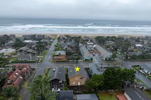 663 S Hemlock St, Cannon Beach, OR 97110 - Photo 2