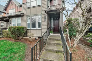 7129 NE Stonewater St, Hillsboro, OR 97124 - Photo 2