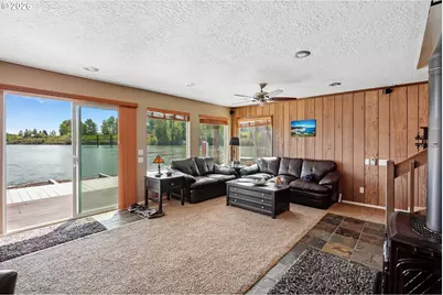 19609 NE Marine Dr #A8, Portland, OR 97230 - Photo 8