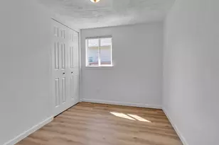 801 NE 13th St, McMinnville, OR 97128 - Photo 14