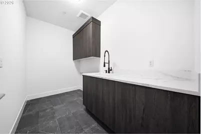 2435 N R St, Washougal, WA 98671 - Photo 24