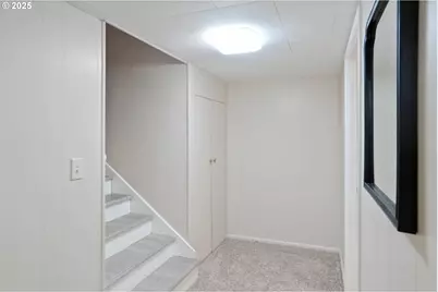 2630 Mountain View Dr S, Salem, OR 97302 - Photo 32