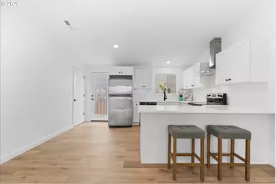 602 S Vermont St, Portland, OR 97219 - Photo 24