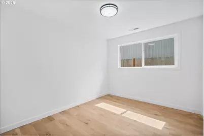 602 S Vermont St, Portland, OR 97219 - Photo 18