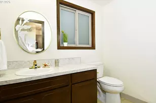 18031 SE 370th Ave, Sandy, OR 97055 - Photo 12