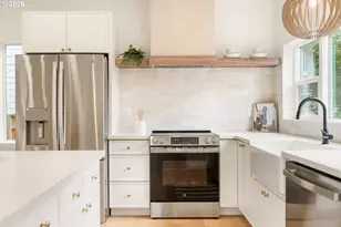 6407 NE 32nd Pl, Portland, OR 97211 - Photo 16