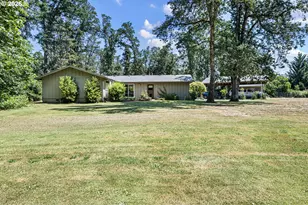 33262 Molitor Hill Rd, Cottage Grove, OR 97424 - Photo 4