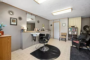 33262 Molitor Hill Rd, Cottage Grove, OR 97424 - Photo 32