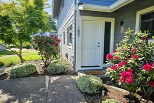 1601 NE Hale Pl, Gresham, OR 97030 - Photo 2