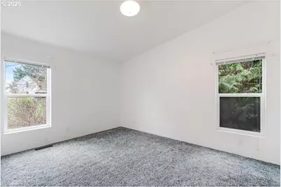 34117 Santiam Hwy, Lebanon, OR 97355 - Photo 18