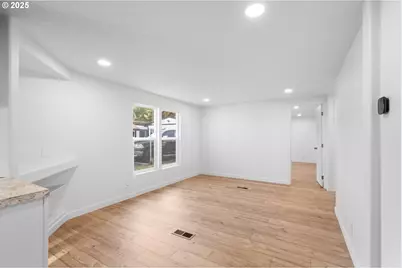 1175 SW Sandy Dr, Hermiston, OR 97838 - Photo 8