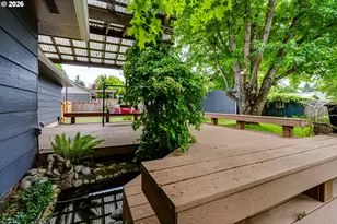 2750 Villa Way, Springfield, OR 97477 - Photo 38