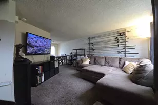 922 NW Greeley St, Camas, WA 98607 - Photo 6