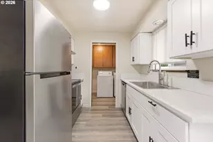 3836 SE 91st Ave, Portland, OR 97266 - Photo 10