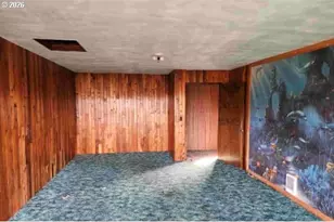 830 3rd St, Bandon, OR 97411 - Photo 6