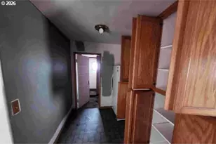 830 3rd St, Bandon, OR 97411 - Photo 2